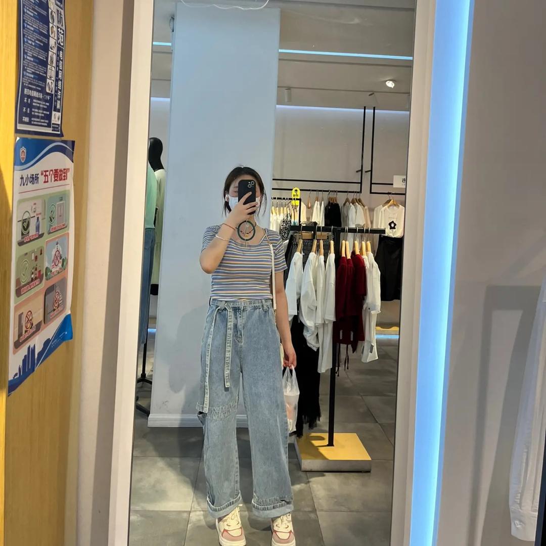 ￴￴ ￴ ￴ ￴   ㅤ我不是淑女