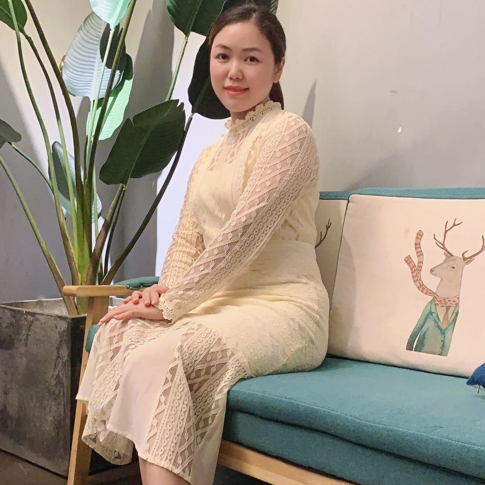彩云吃深圳