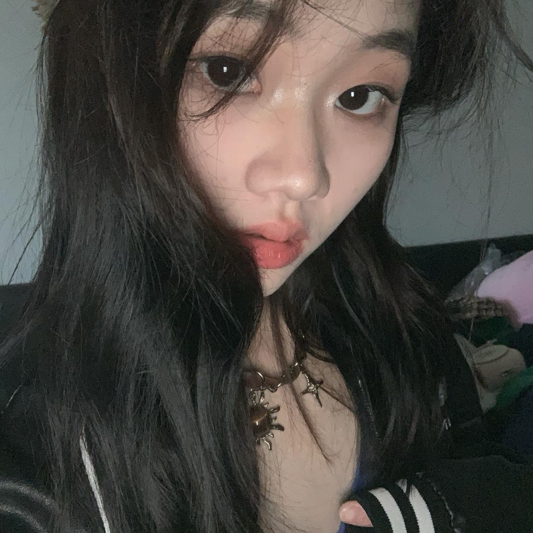 小美.