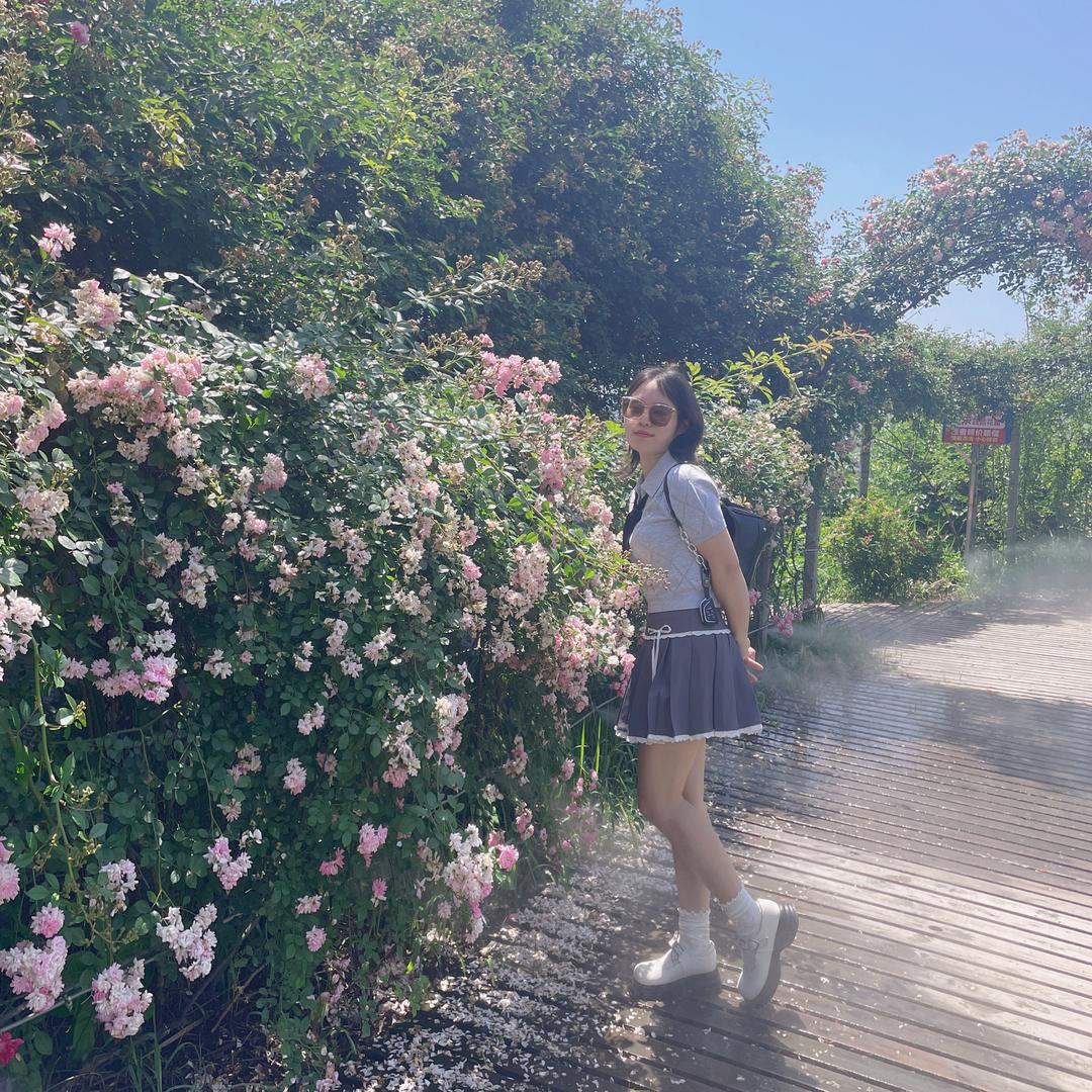 🍭是小肖呀