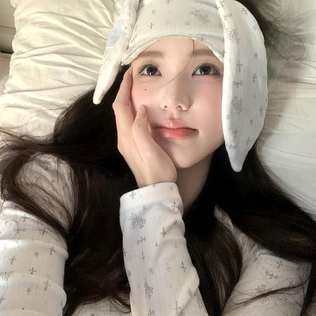 Thea Elara