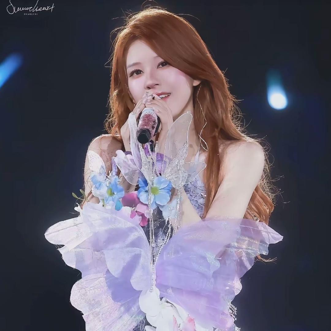 大美婷🎀