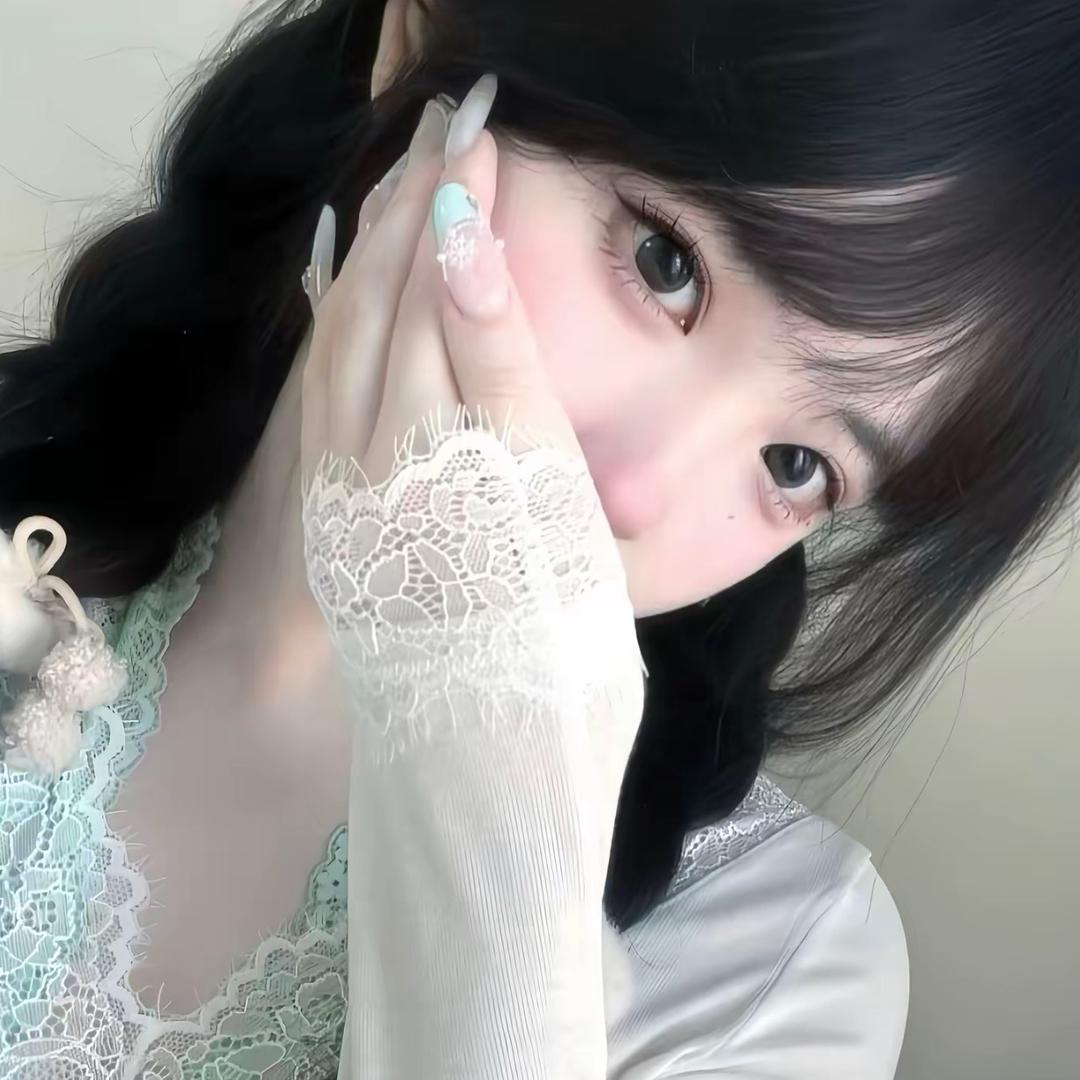 小嘤.