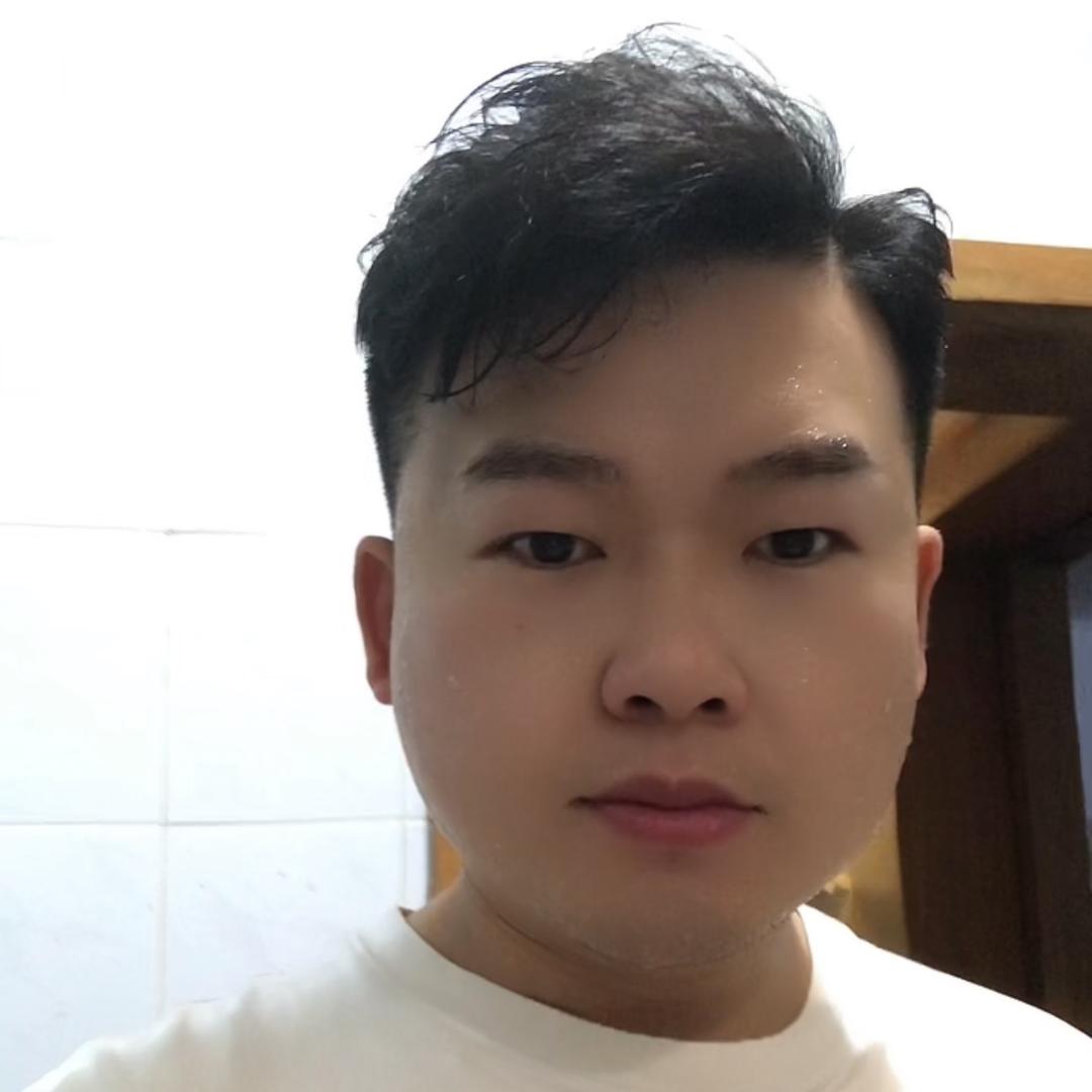 周三