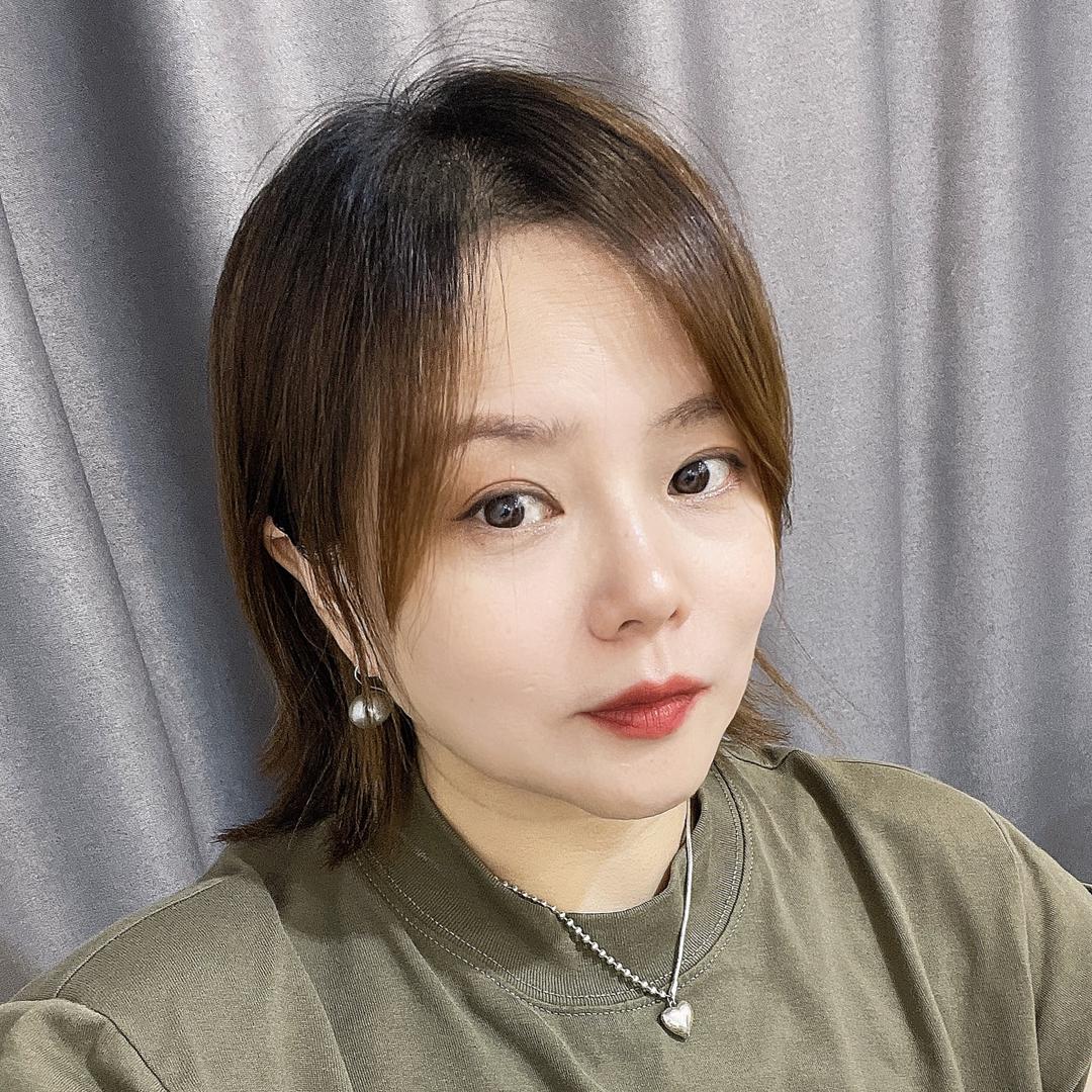 黄石女装欧洲站王琦