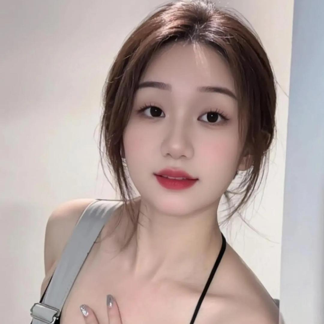 肉肉小姐姐