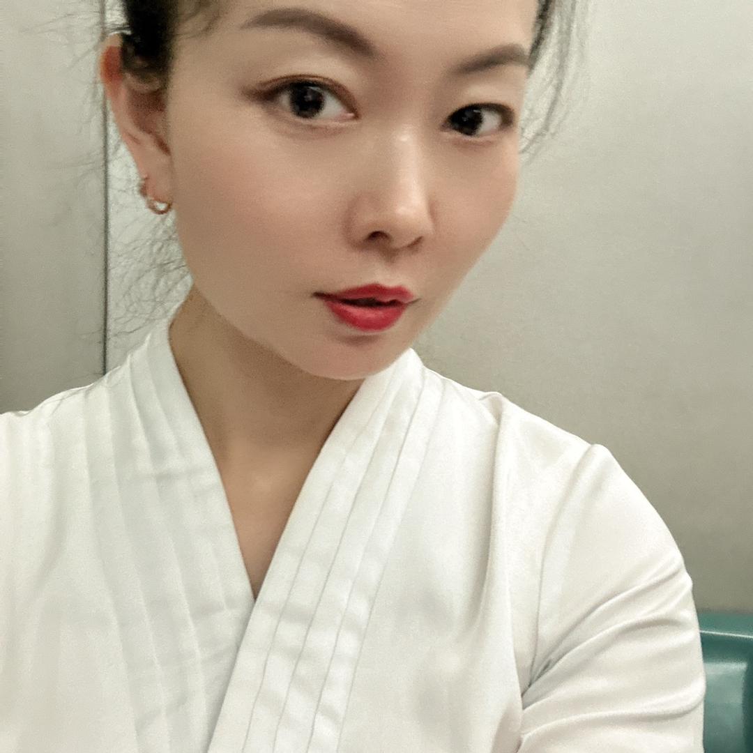 邹邹