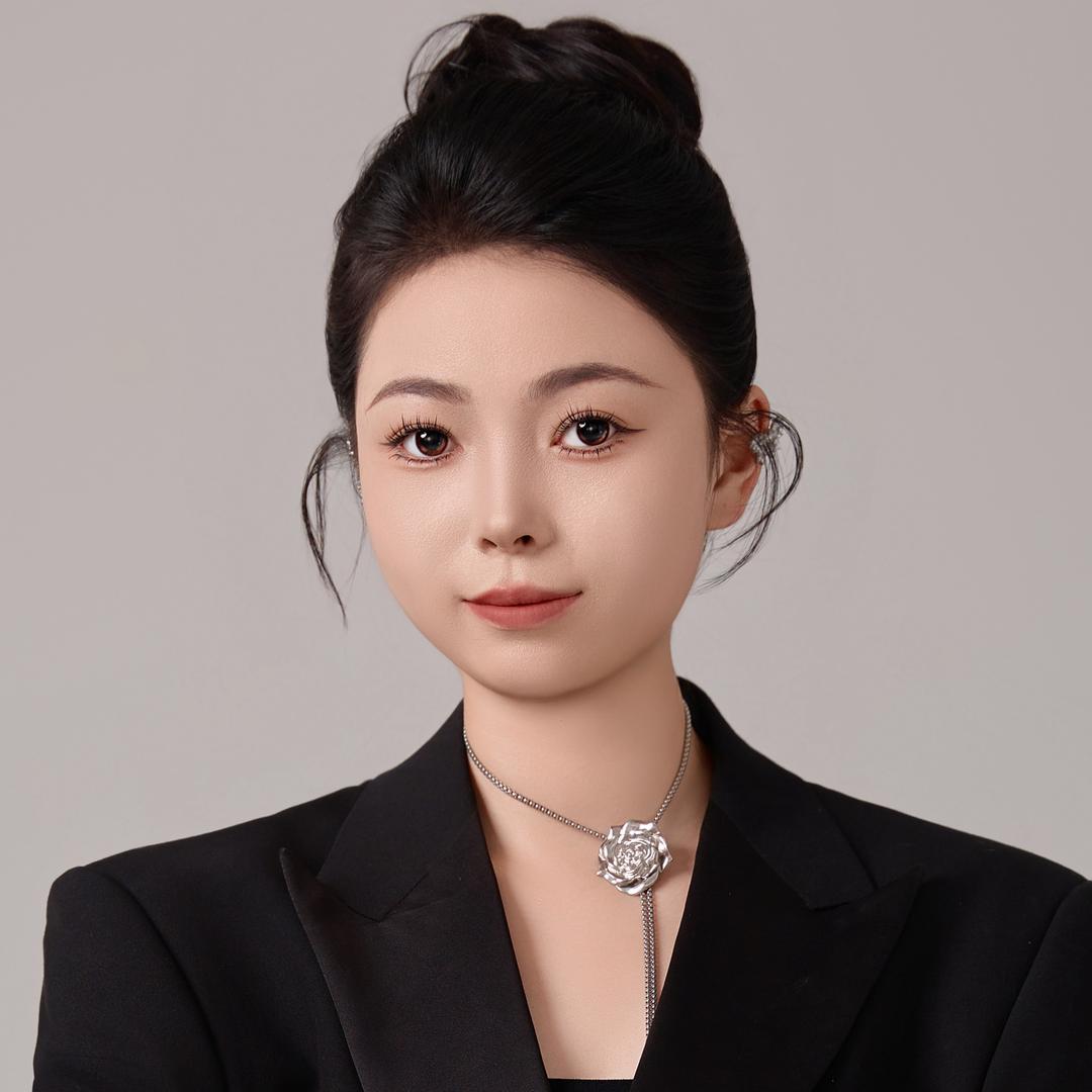 曹县艺宸魅影化妆学校 丽丽老师