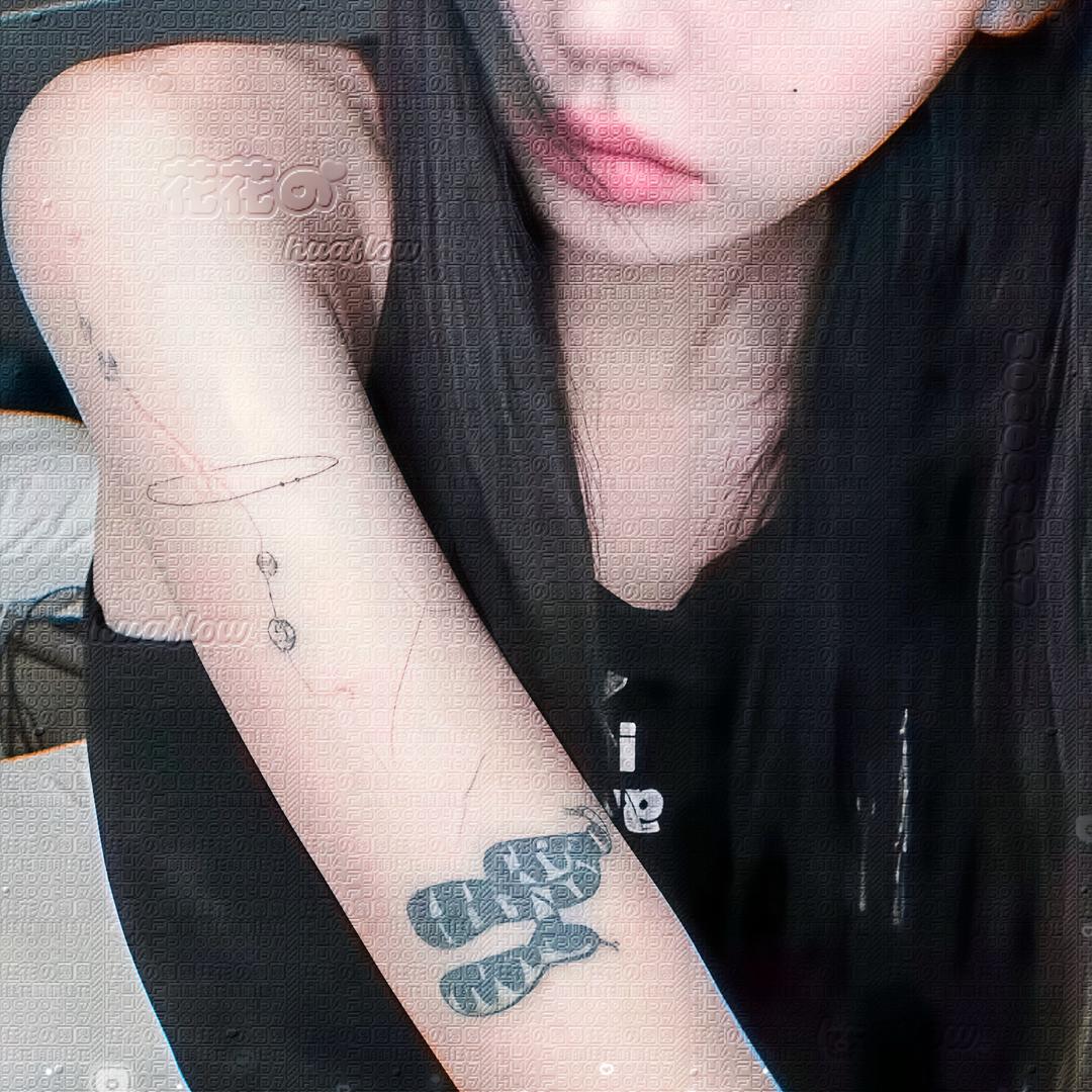 𝙃𝙐𝘼𝙁𝙇𝙊𝙒