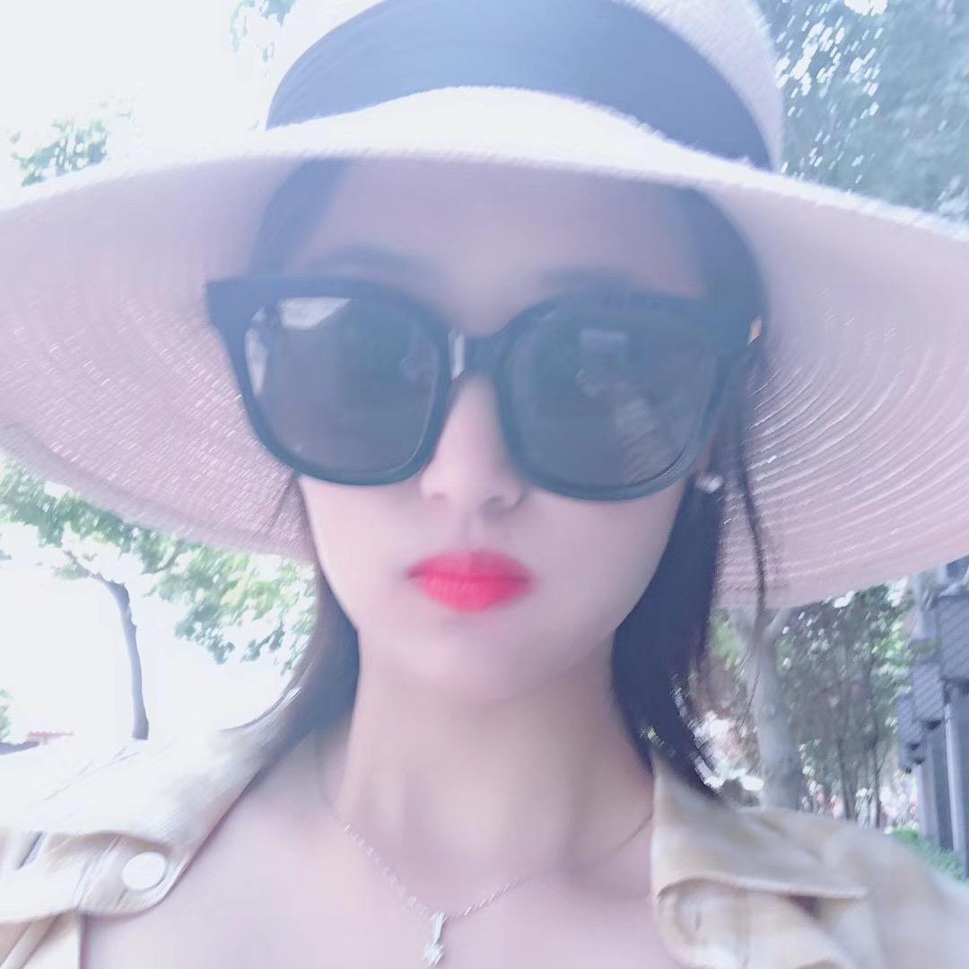 安静👗MiSS 张～小宁的静姐