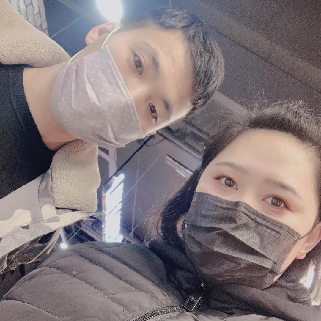 小秃哥生蚝扇贝烤面筋