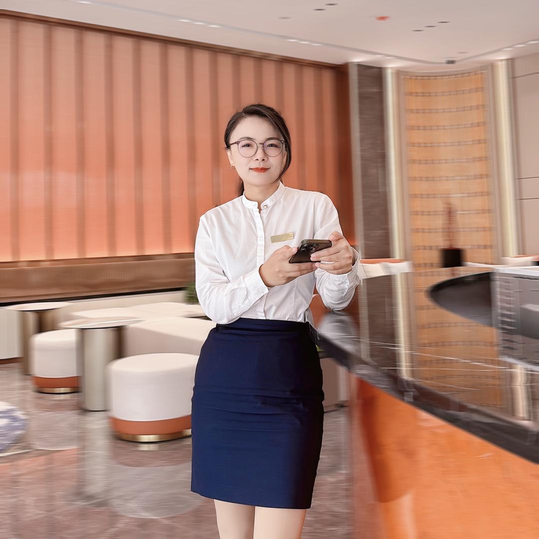 华中地产小弯弯