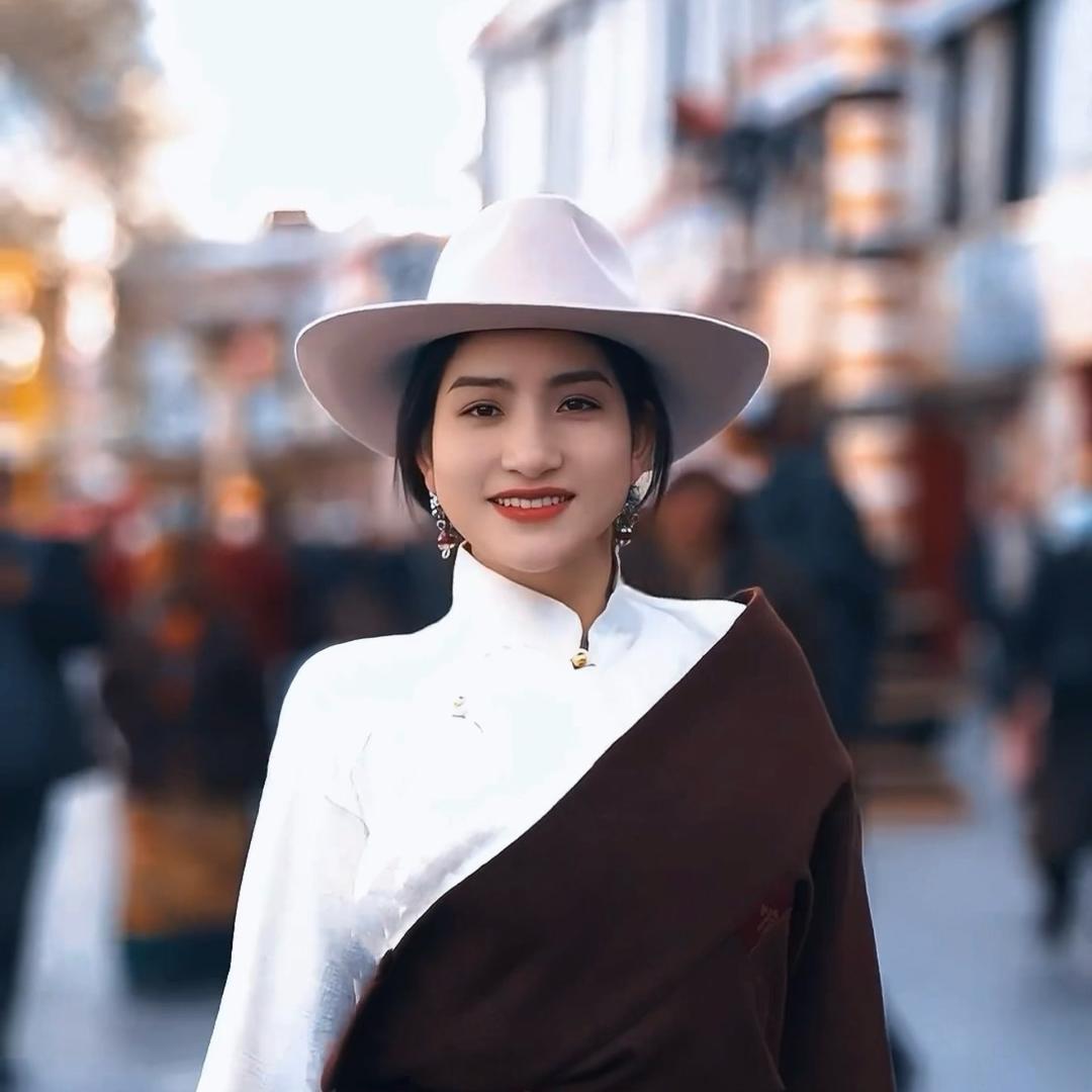 @美朵