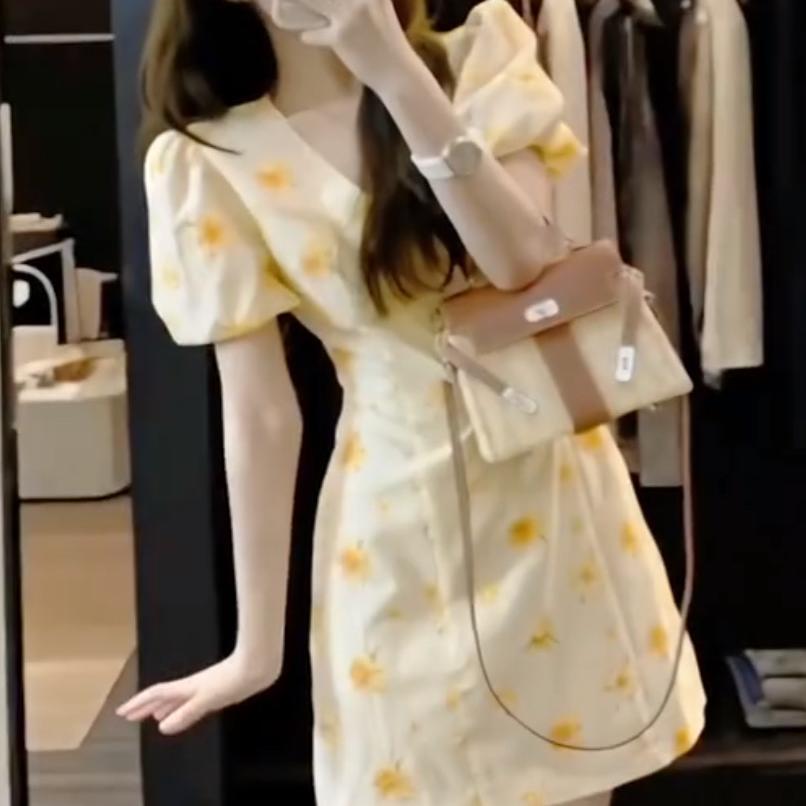 林小姐精品女装