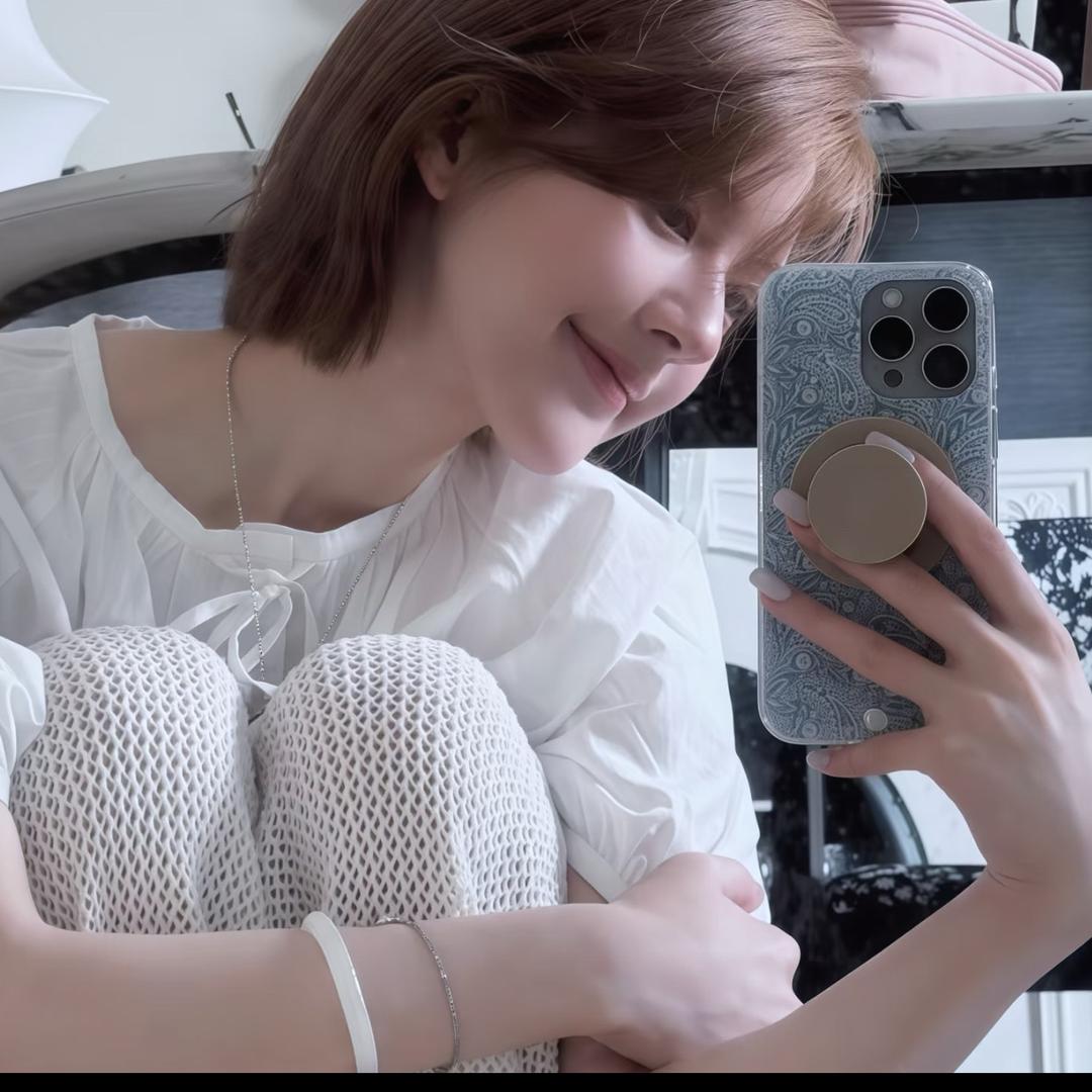 林依