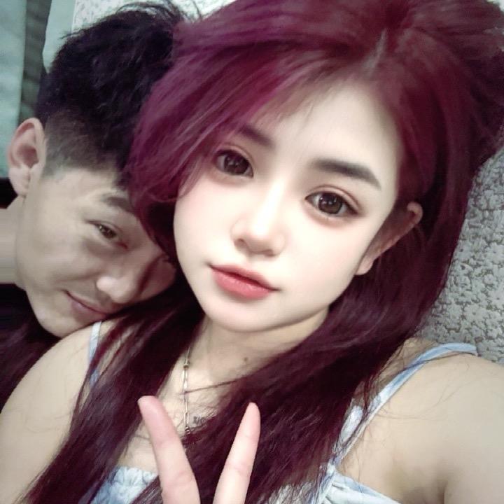 女明星和她的素人男友