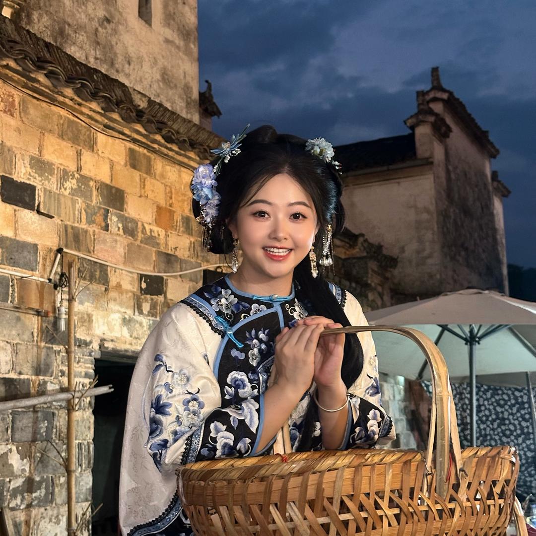 小玉迟早是富婆