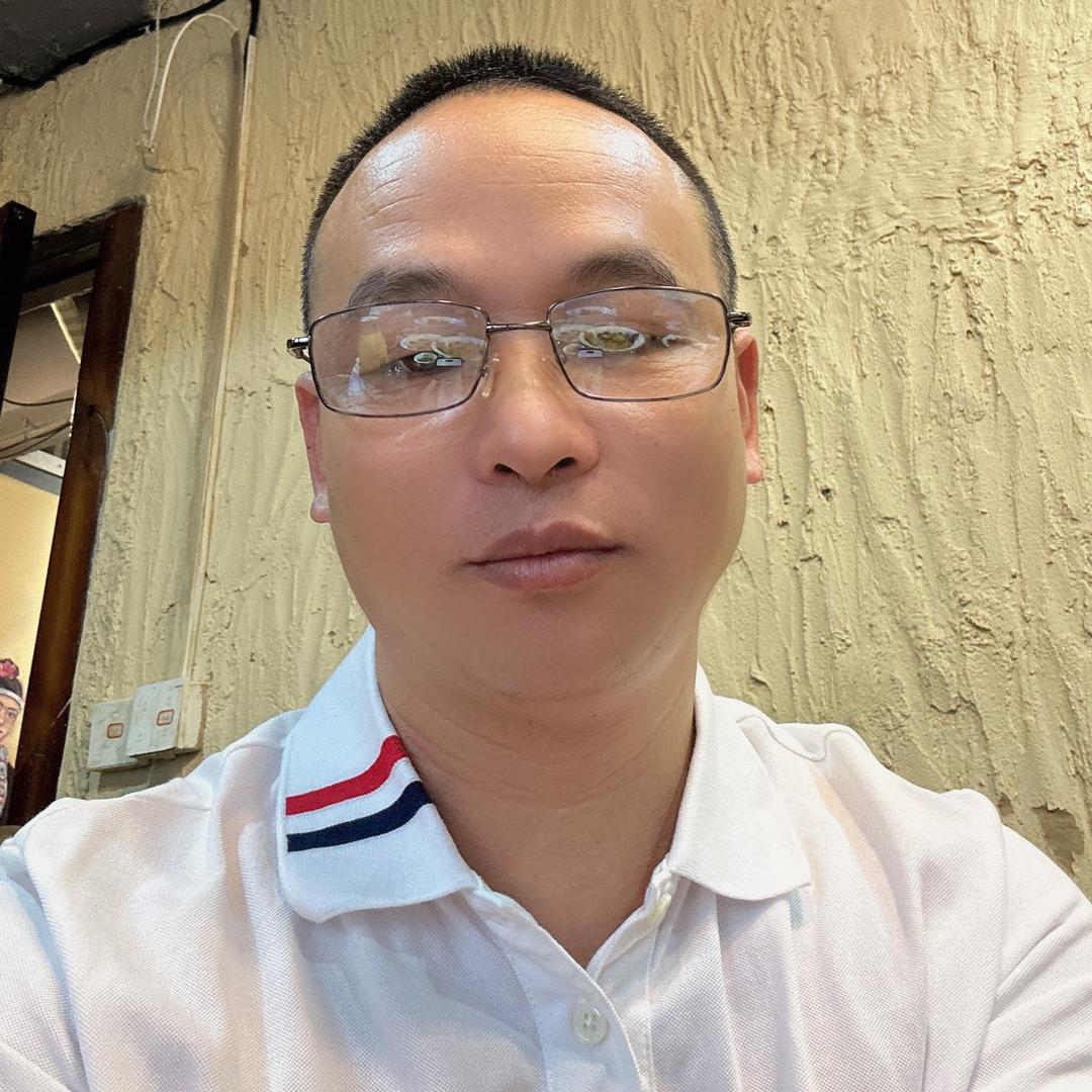 驰翔(驰骋飞奔)