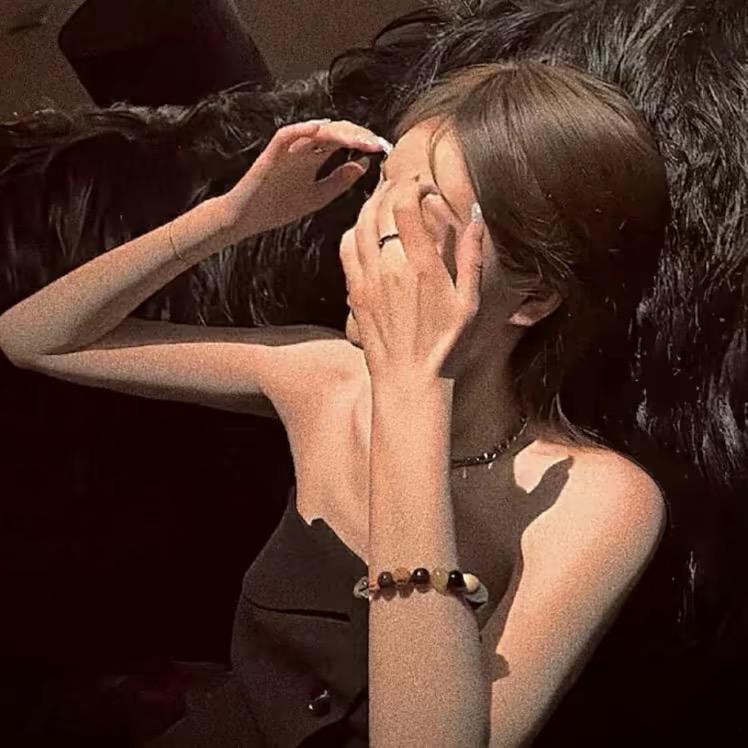 ‍‍文静