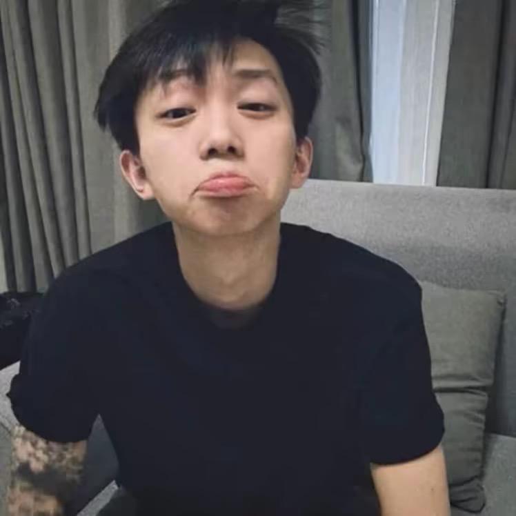 ㅤㅤ  ￰ㅤ  ㅤㅤ