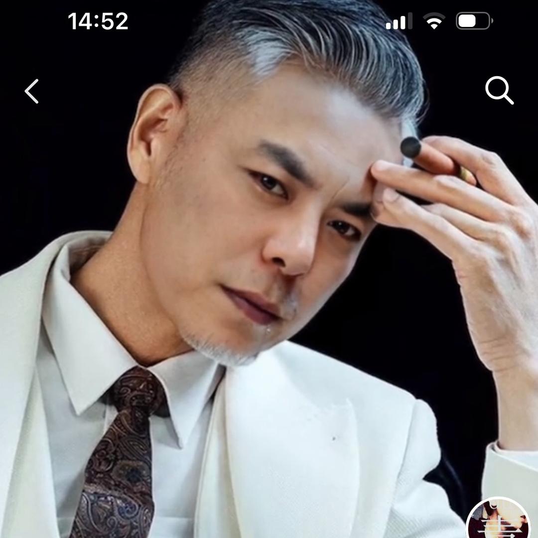 獨～ai┏ (^ω^)=☞