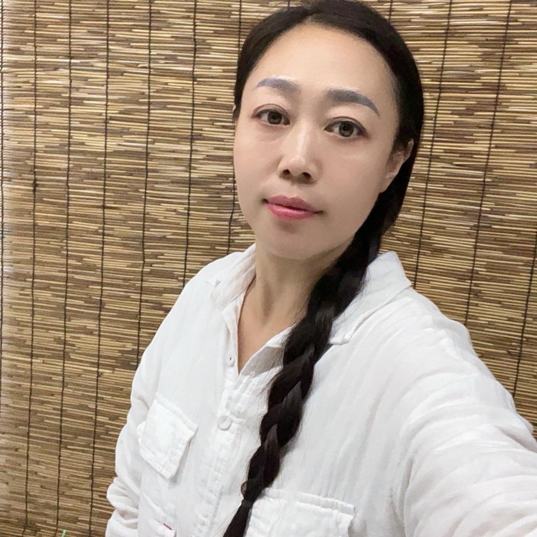 晴悦吖  （早7点18分首播）