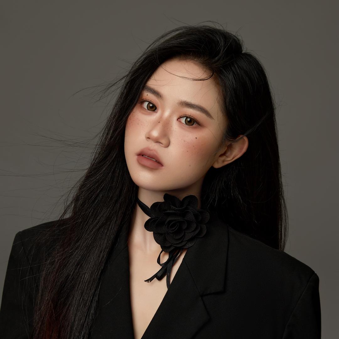 在武汉化妆的木子🌻