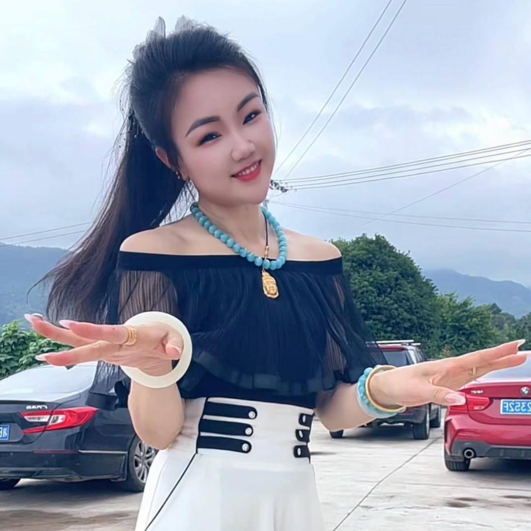 潇洒女孩