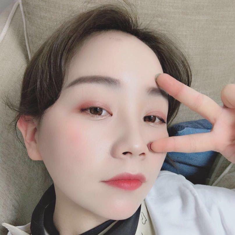 静静女鞋 线下实体批发