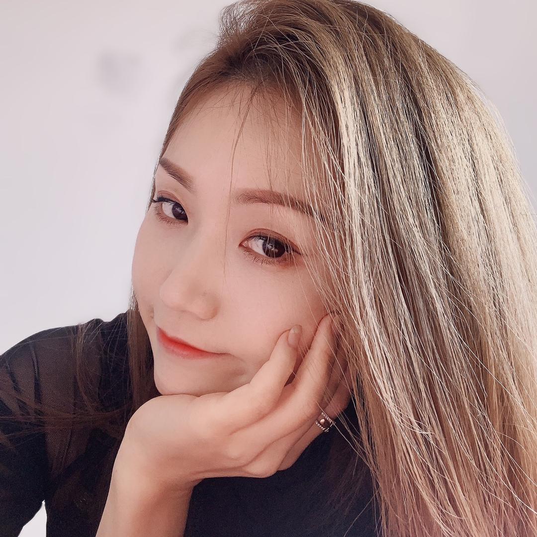 梁二小姐