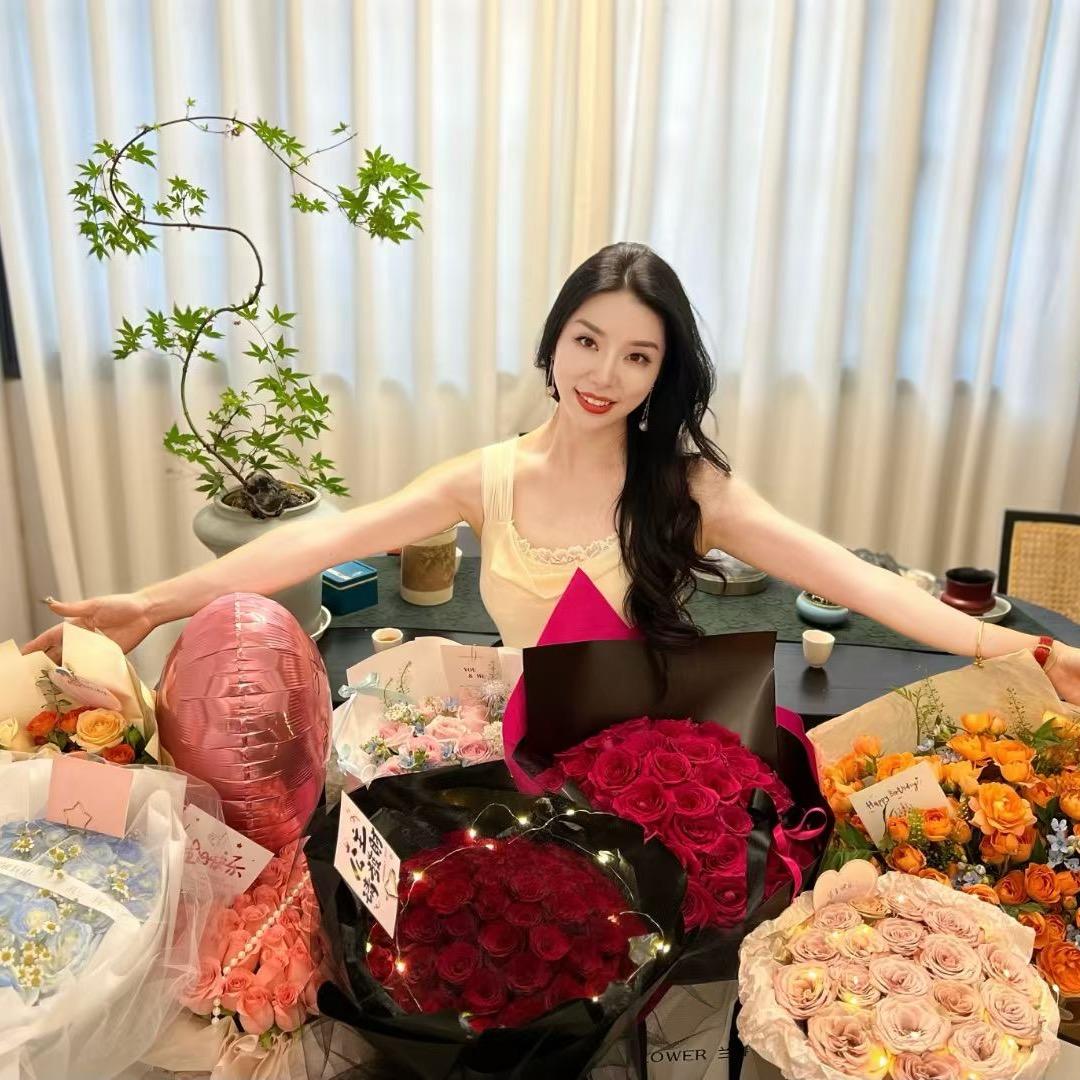 爱跳舞的～🐑老师