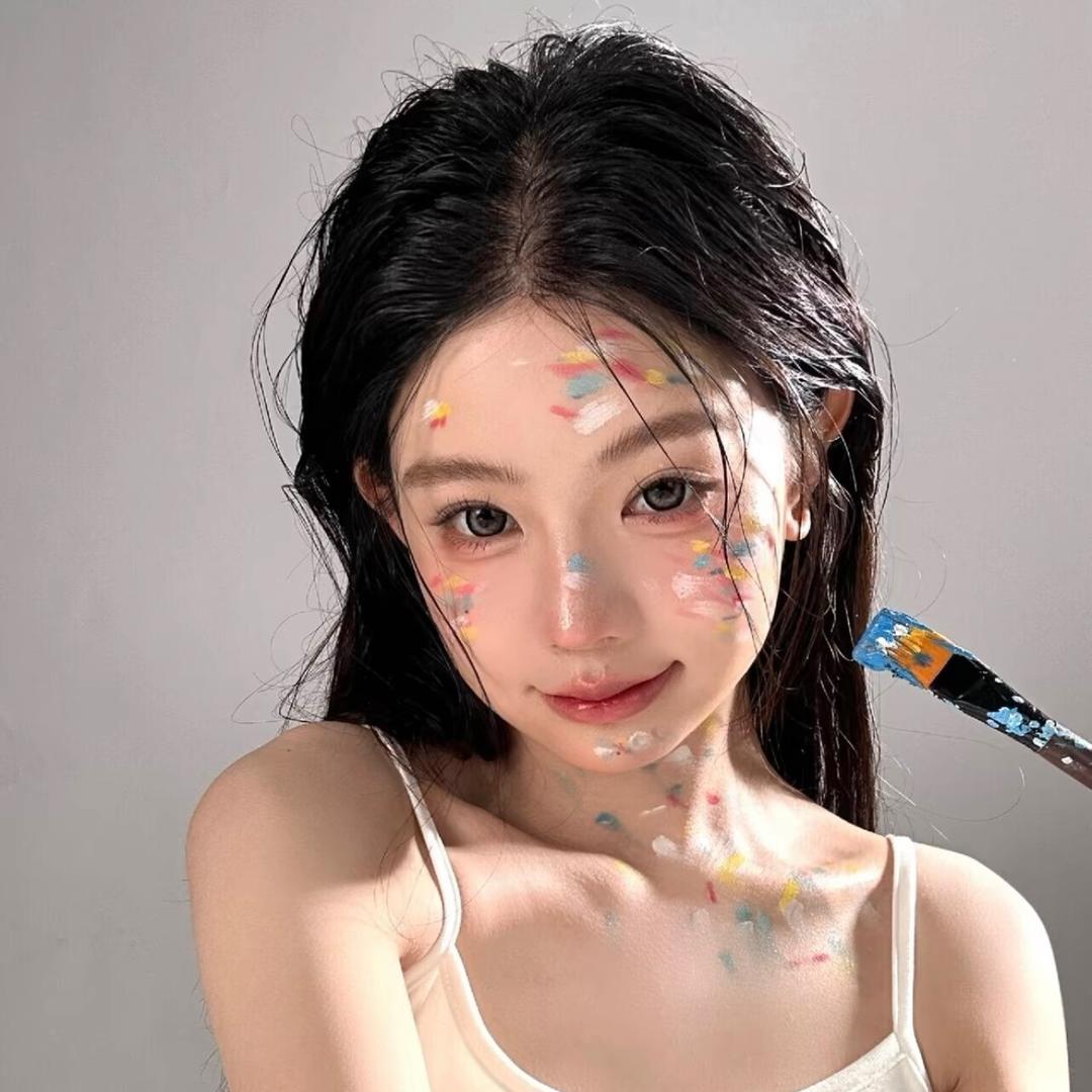 杜魅莎.