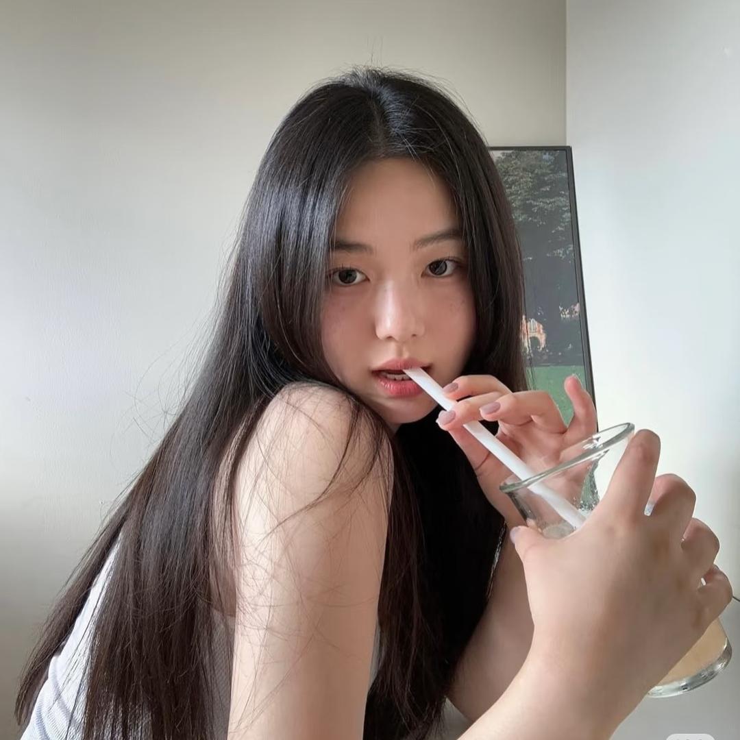 草莓优选服装