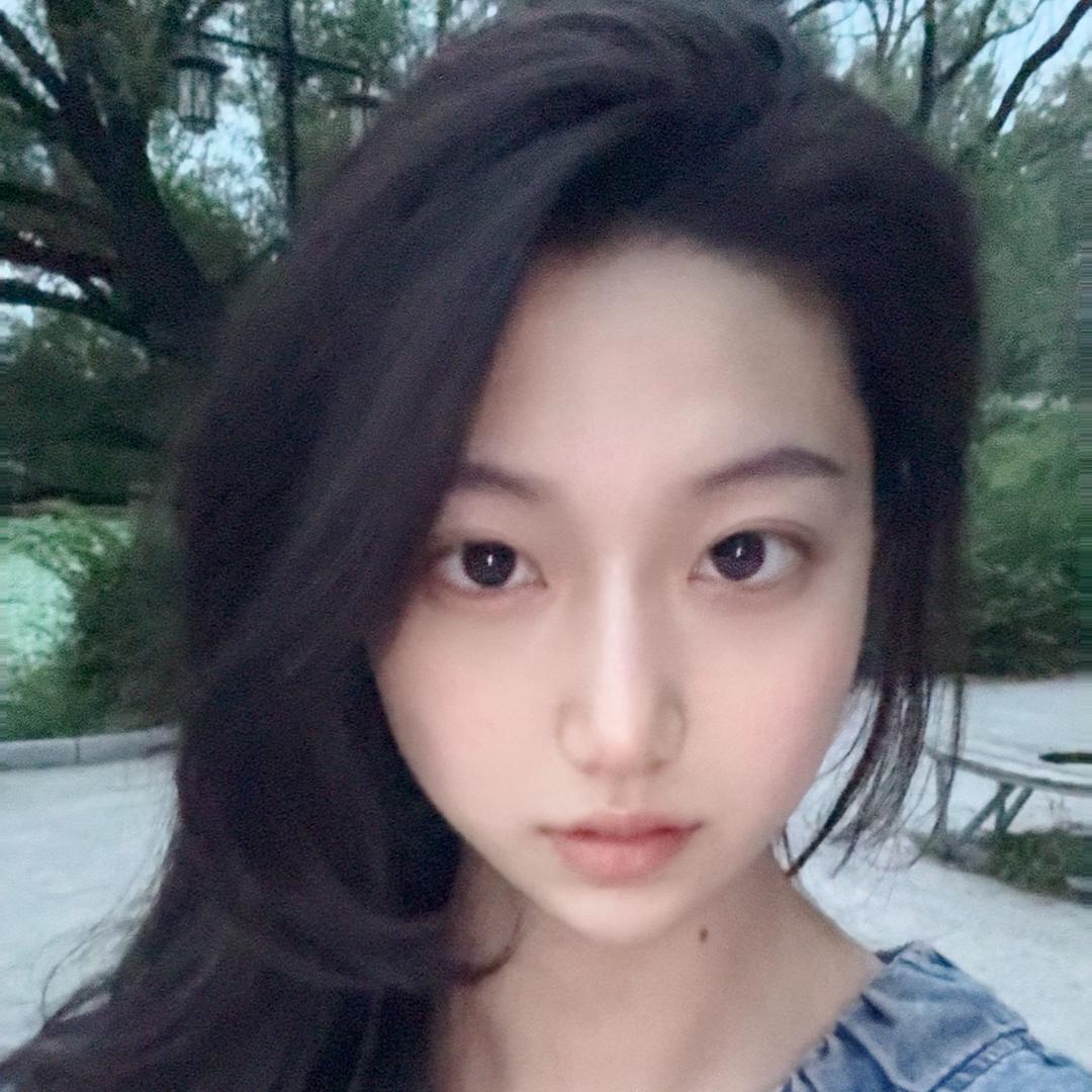 我爱吃草莓蛋糕🎂