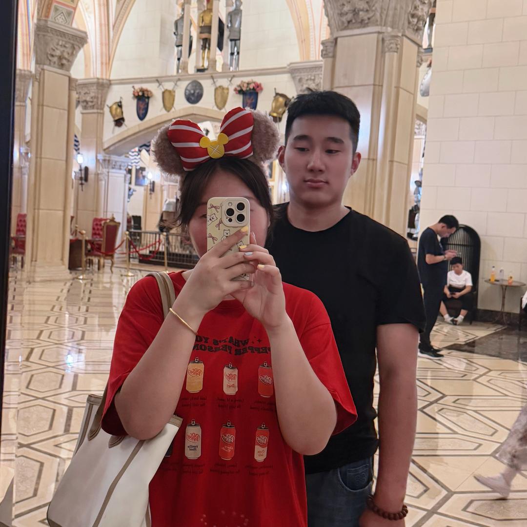 团团没烦恼🧸