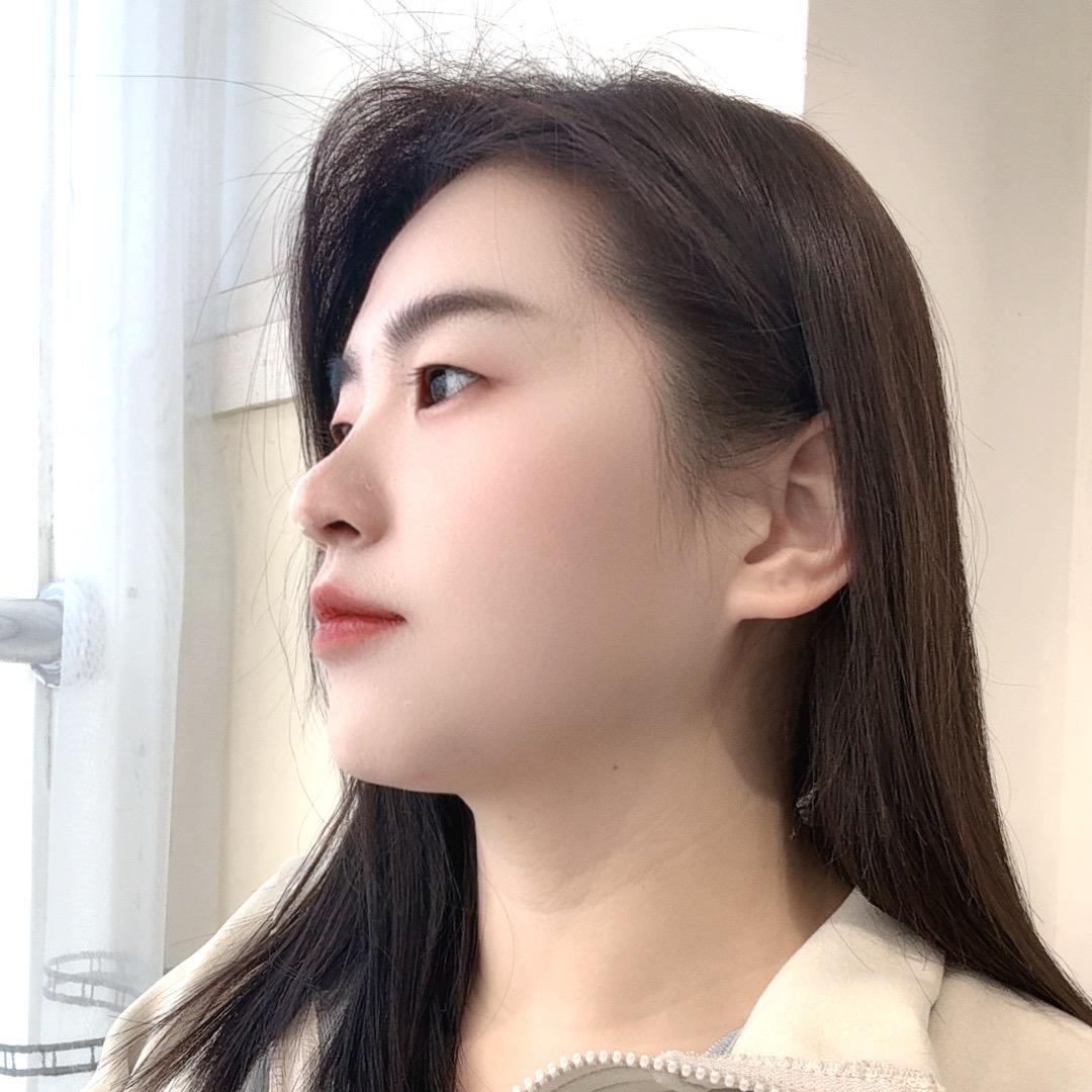 在中原万达做脸纪水汪汪的萌萌