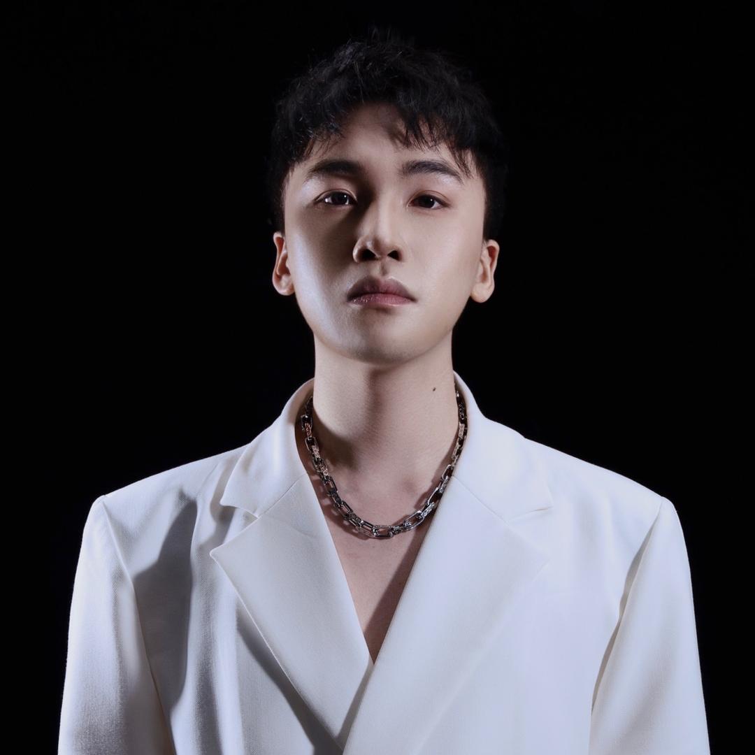 林耀（富婆男闺蜜