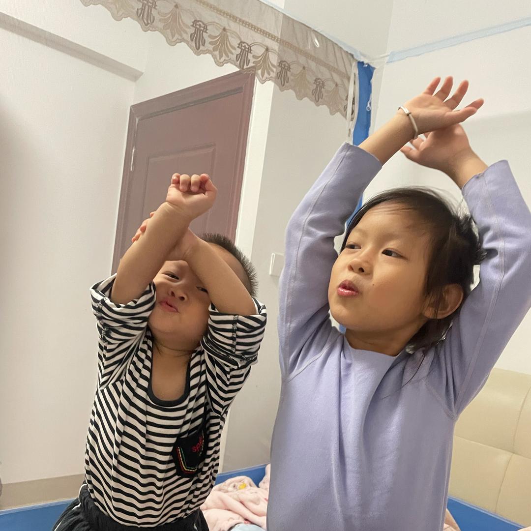 娜&铭麻麻