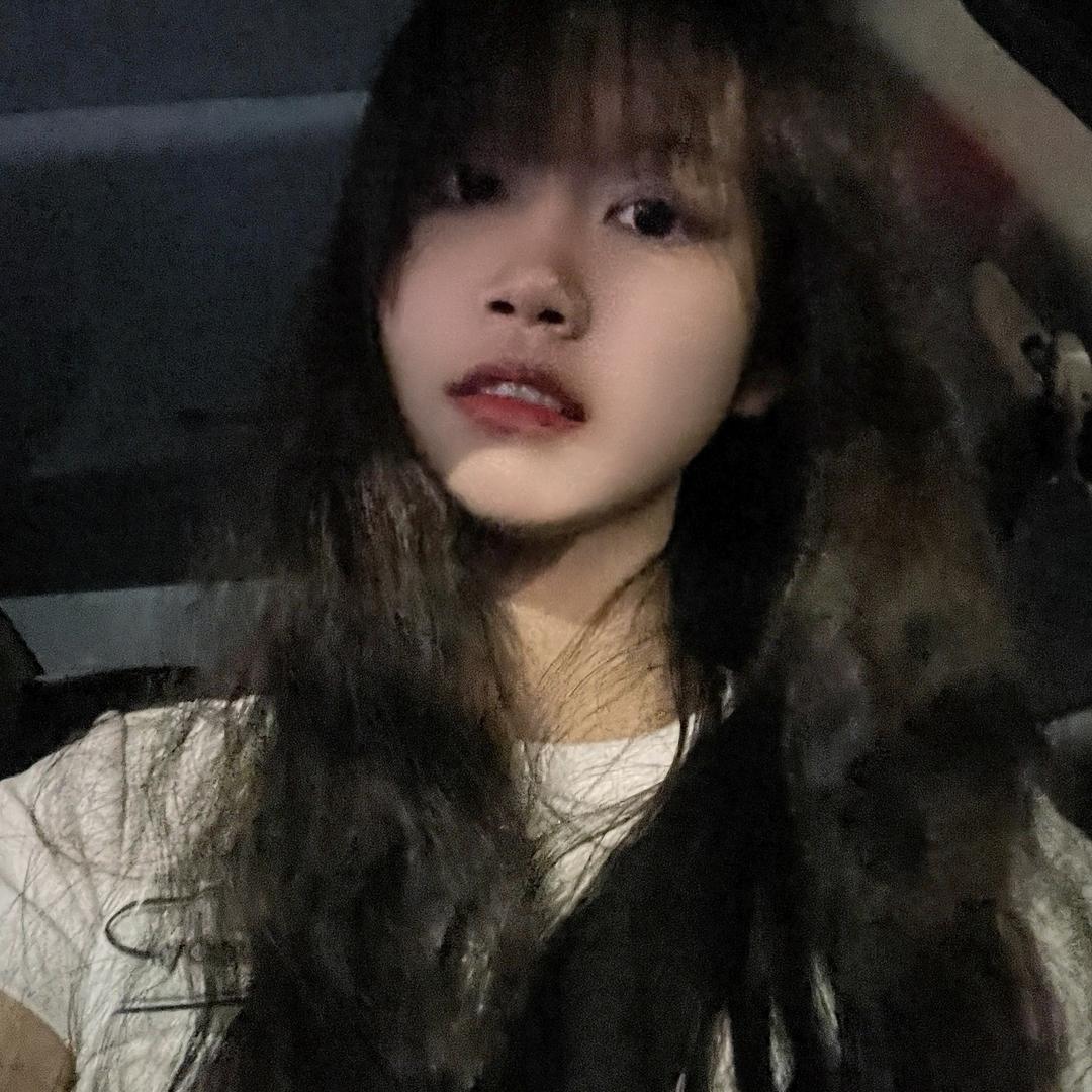 yiyi.
