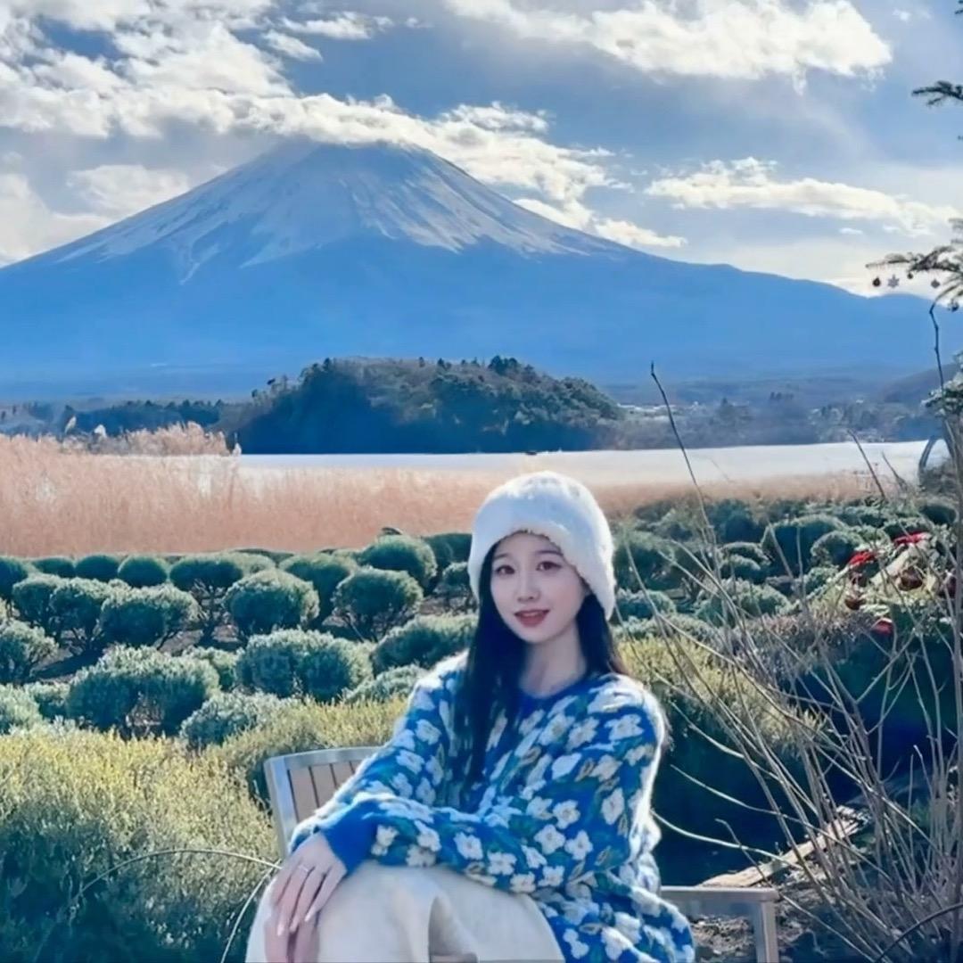 坨坨.
