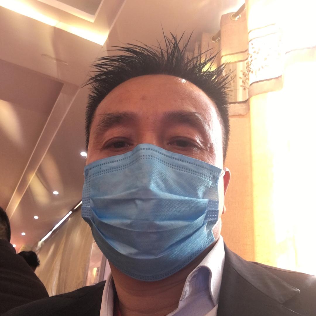 自由飞翔（固始人）