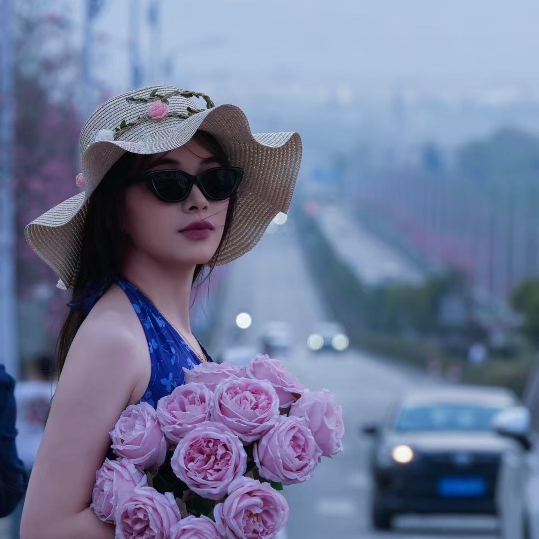 婷伊女装四号