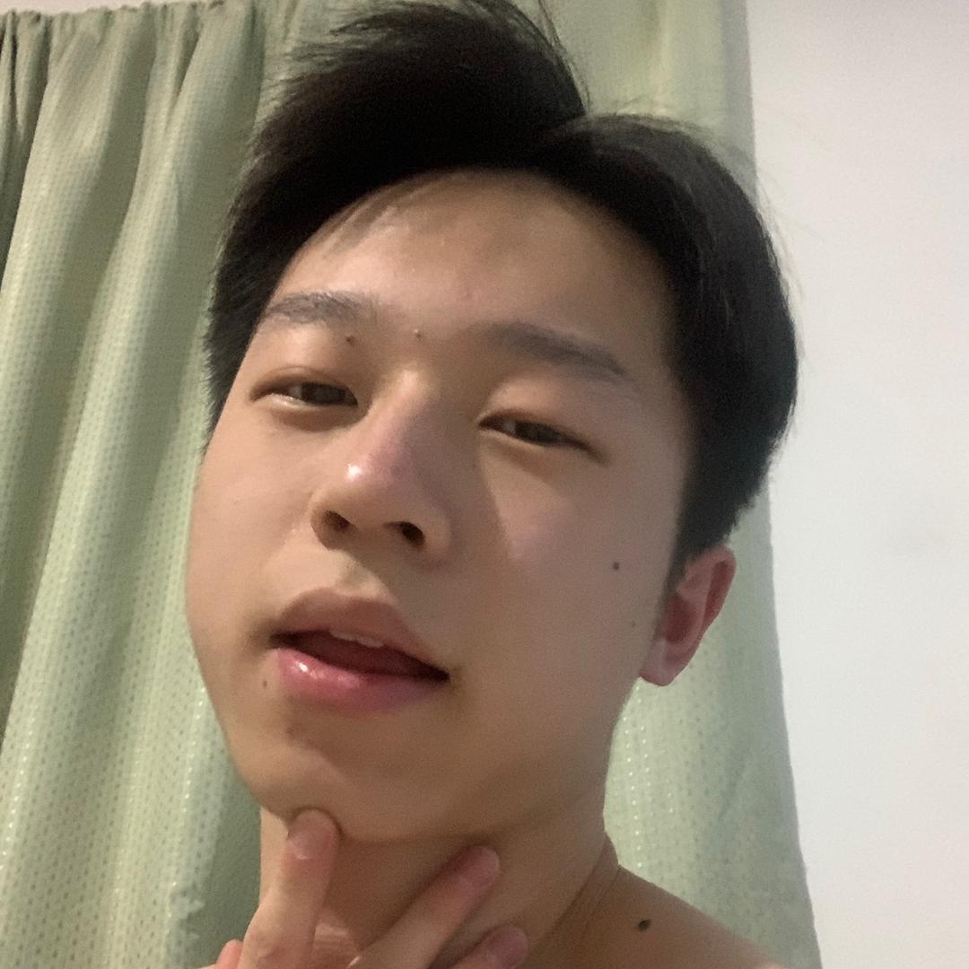 🌈娇憨的乐维