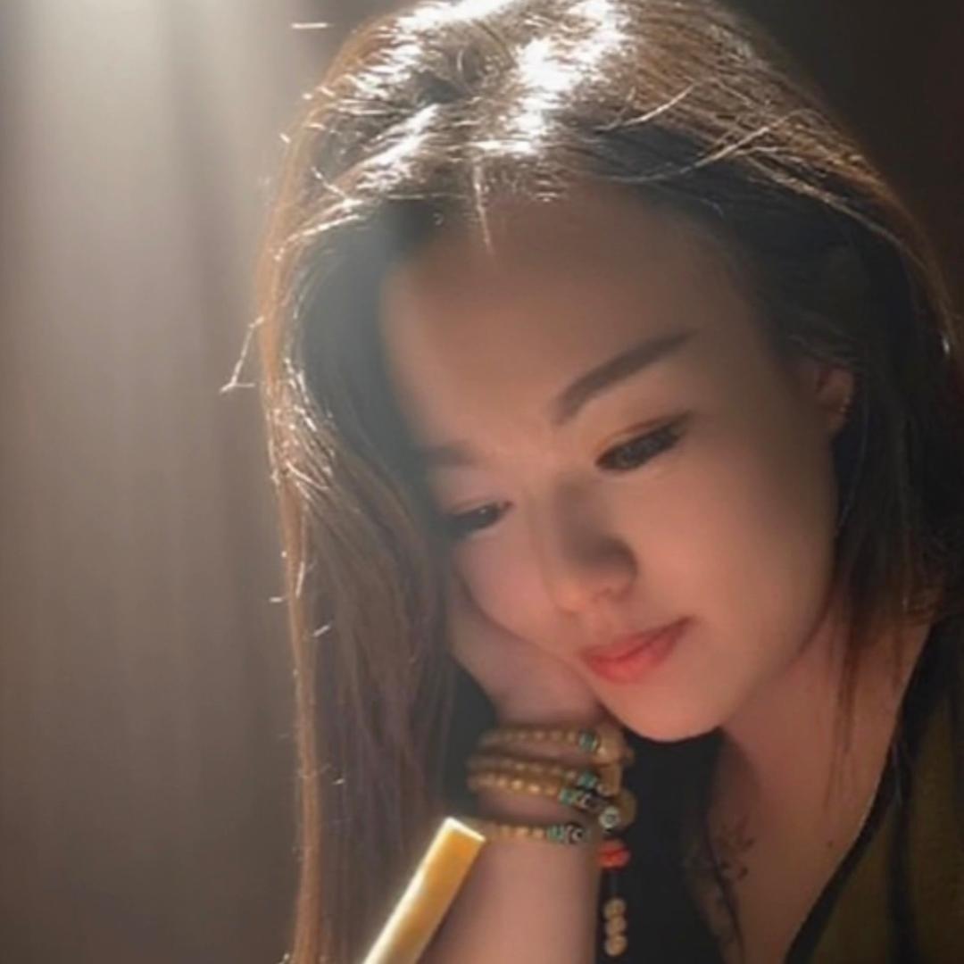 🐯披着凉皮的馕🐯《白羊》♈️