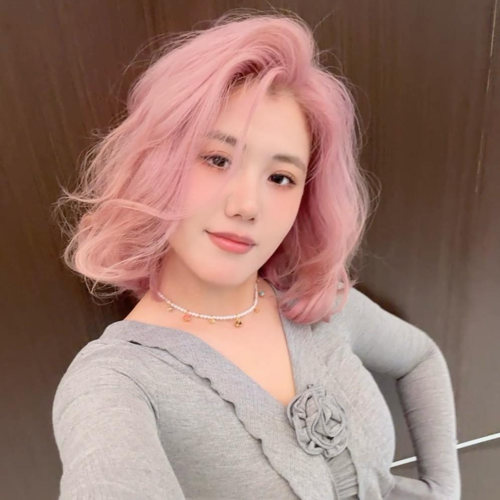 暴躁粉兔兔（摆烂版