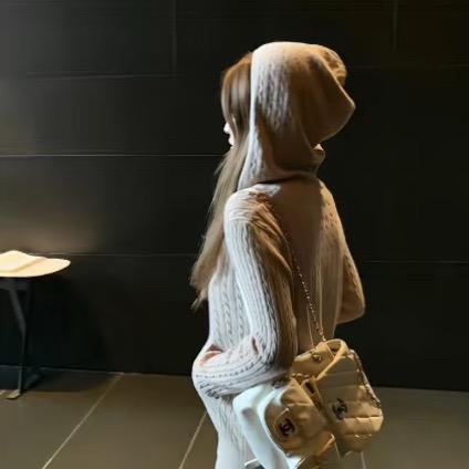景甜.