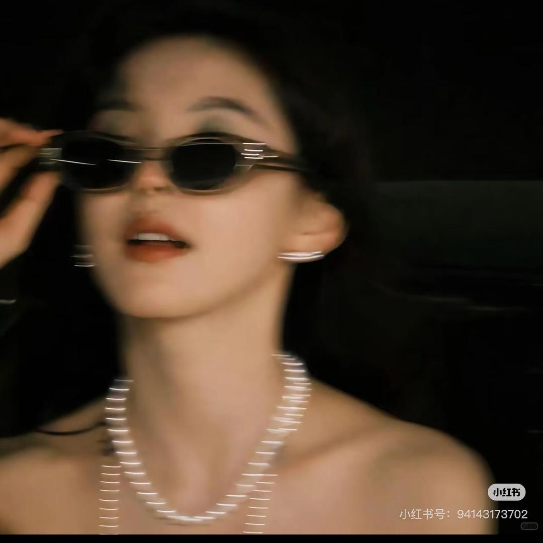 伊伊耶✌️（冲3000粉）