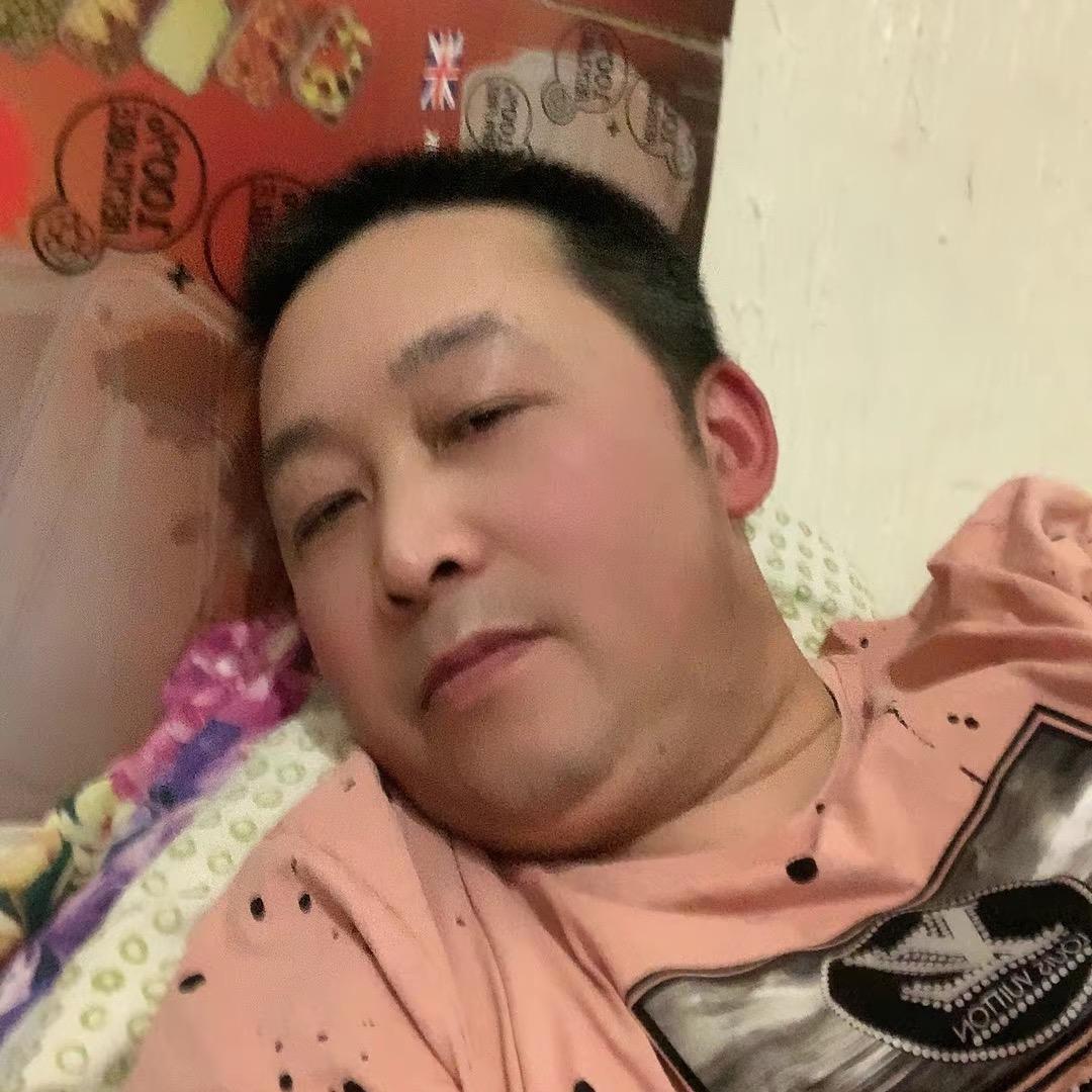 小泉泉嘟嘟