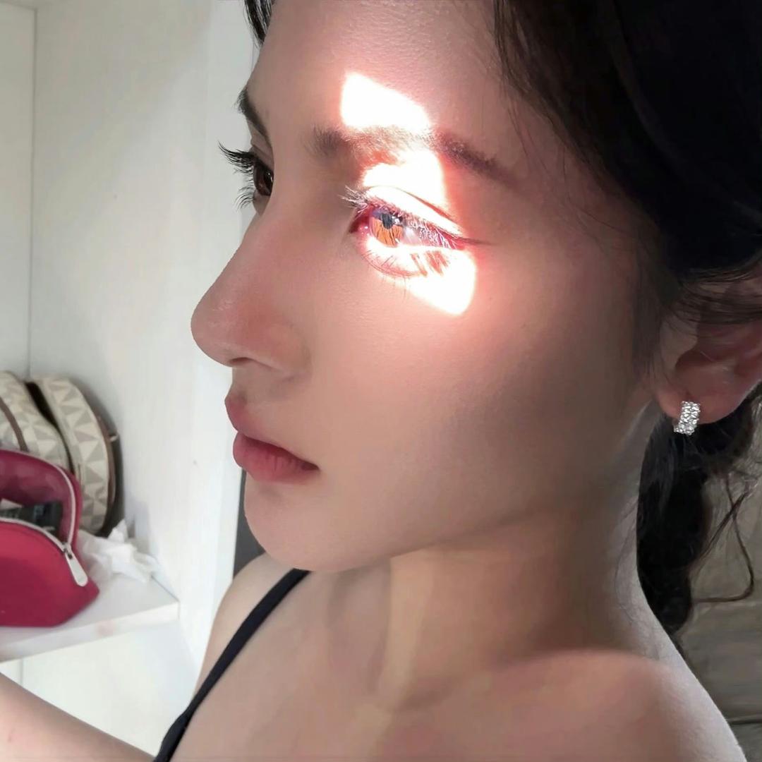 爸 爸
