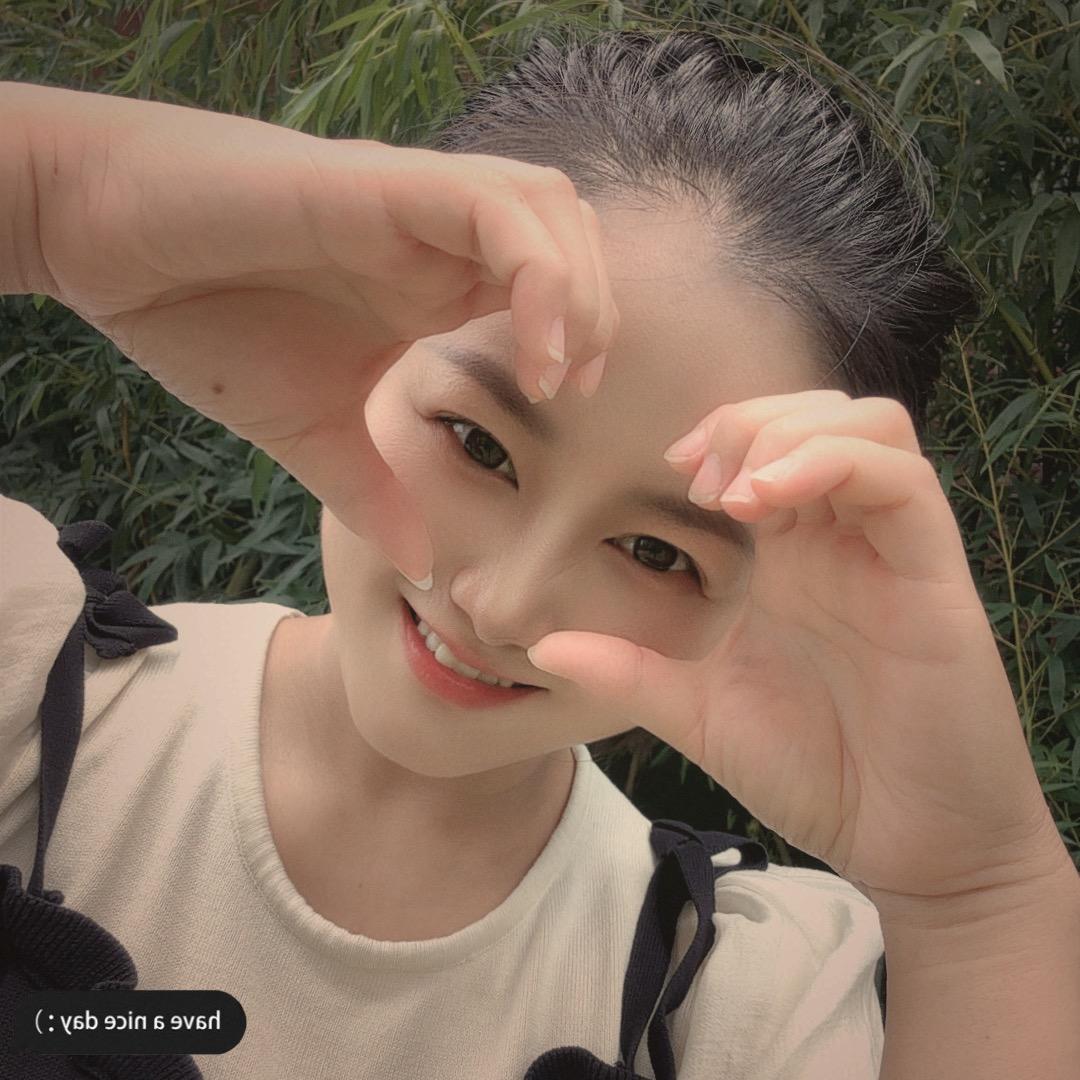 努力的姑娘（无依无靠）